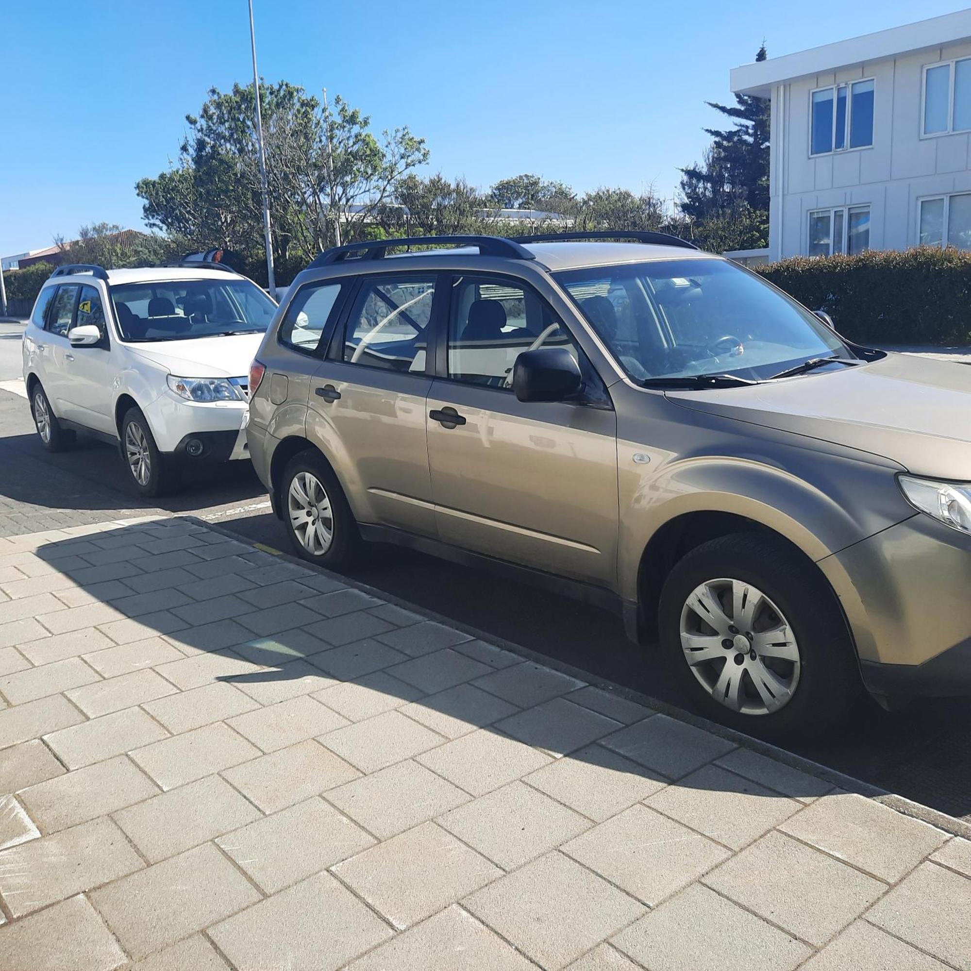 Апартаменти Thorshamar - Car Included Рейк'явік Екстер'єр фото